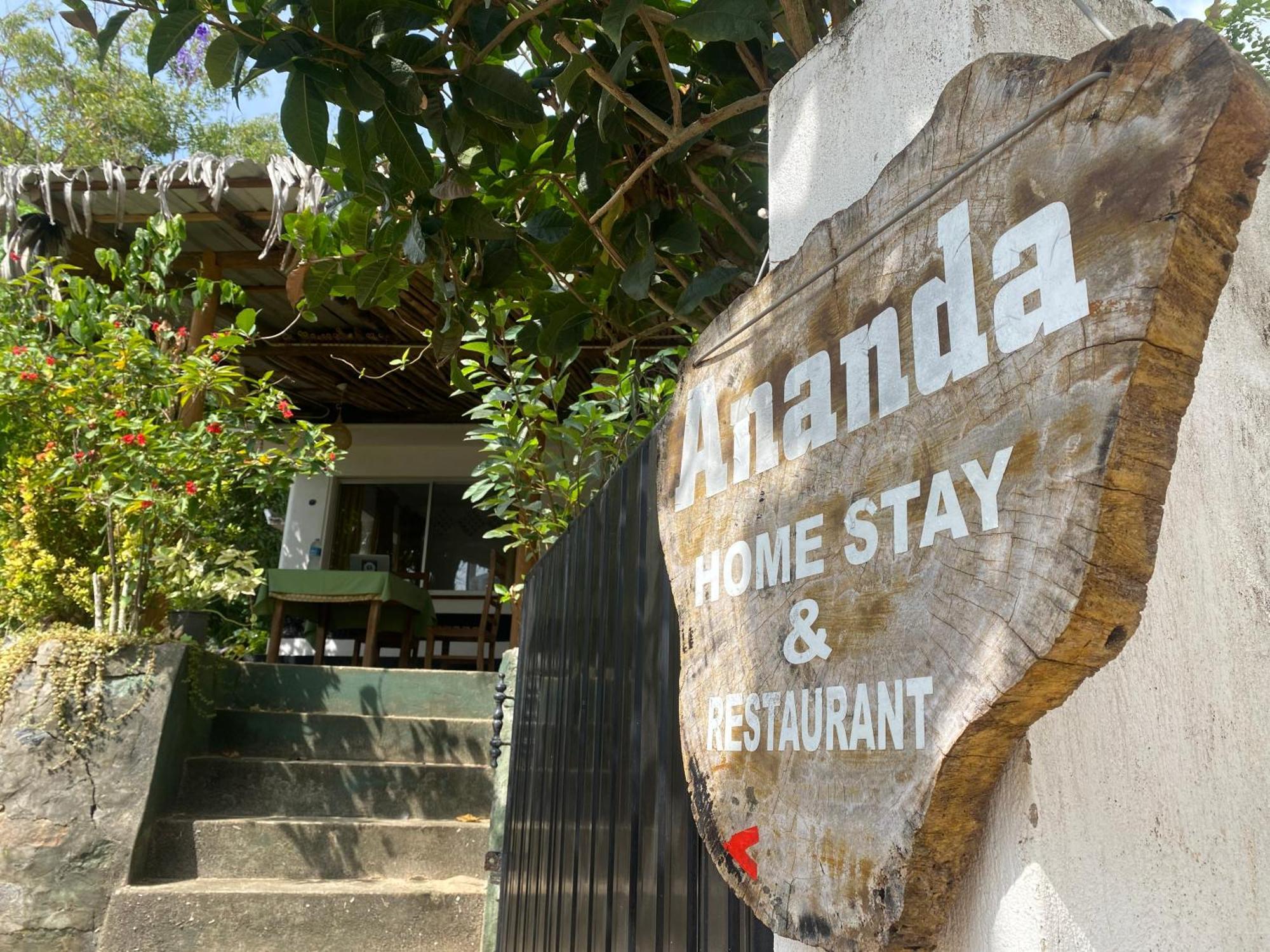 Ananda Home Stay And Restaurant Tangalle Exterior photo
