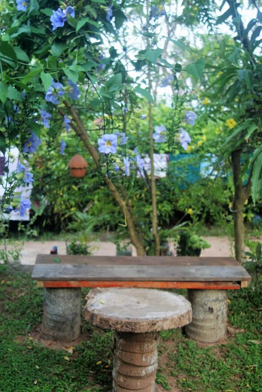 Ananda Home Stay And Restaurant Tangalle Exterior photo